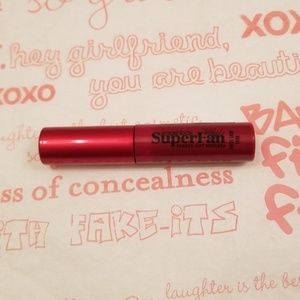$2.50 Smashbox SuperFan mascara